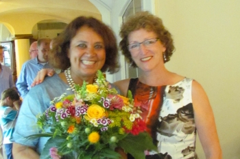 Übergabe Präsidentschaft Biennium 2012-2014 Nuschin Botskor an Präsidentin Petra Kraut